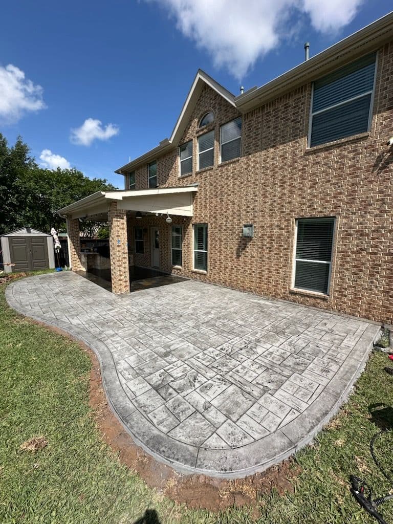 Gallery photos for Stunning Ashlar Slate Patio in Katy: Image #1